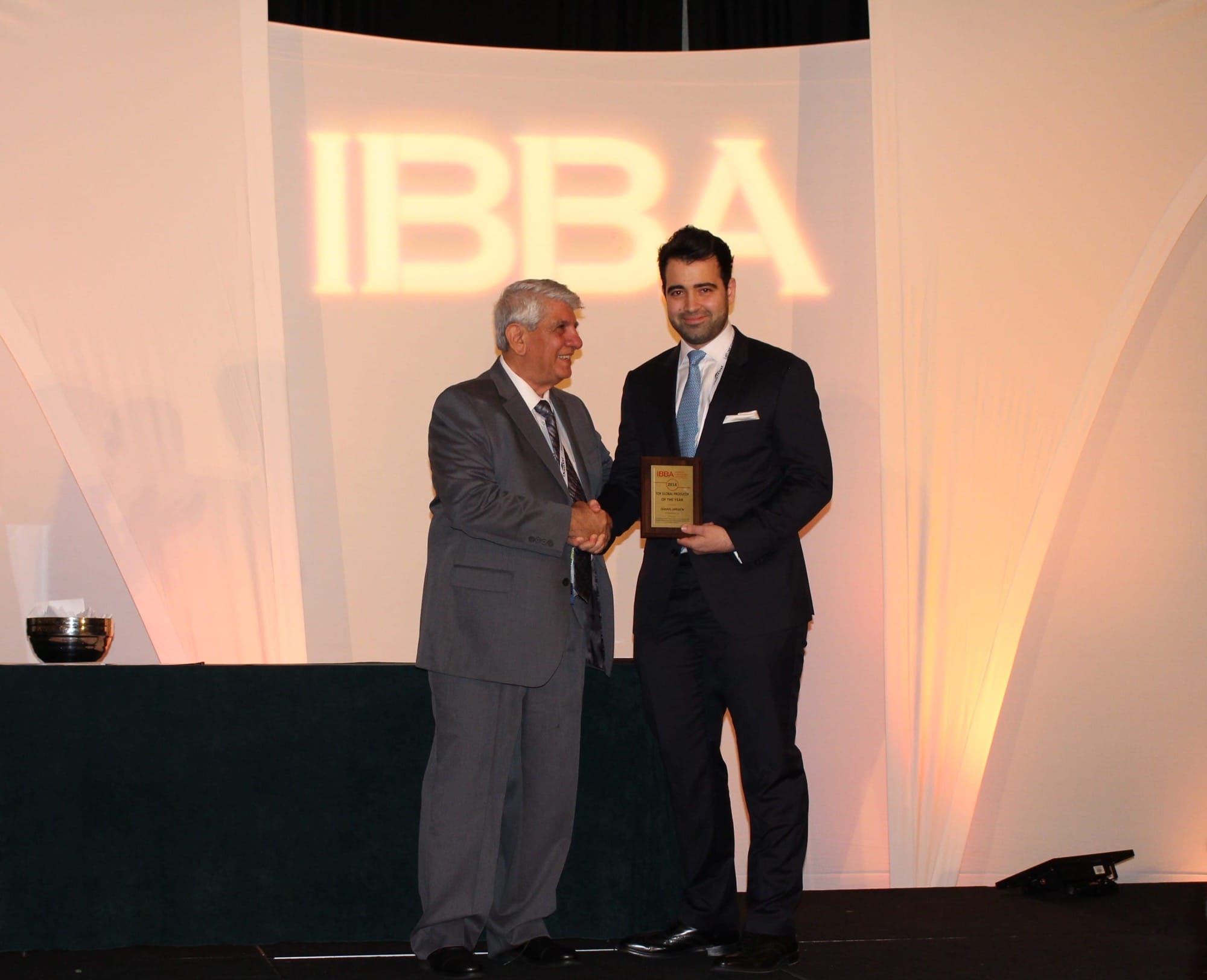 Ismael Wrixen 2016 IBBA Deal Maker of the Year Award