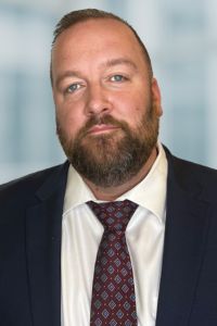 Chris Gordon headshot